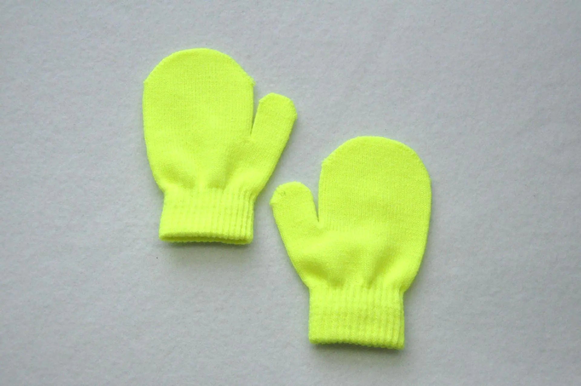 Children's Knitted Winter Gloves with Bag